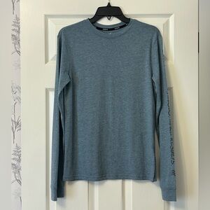 Solaris Blue Long Sleeve Shirt small nwt